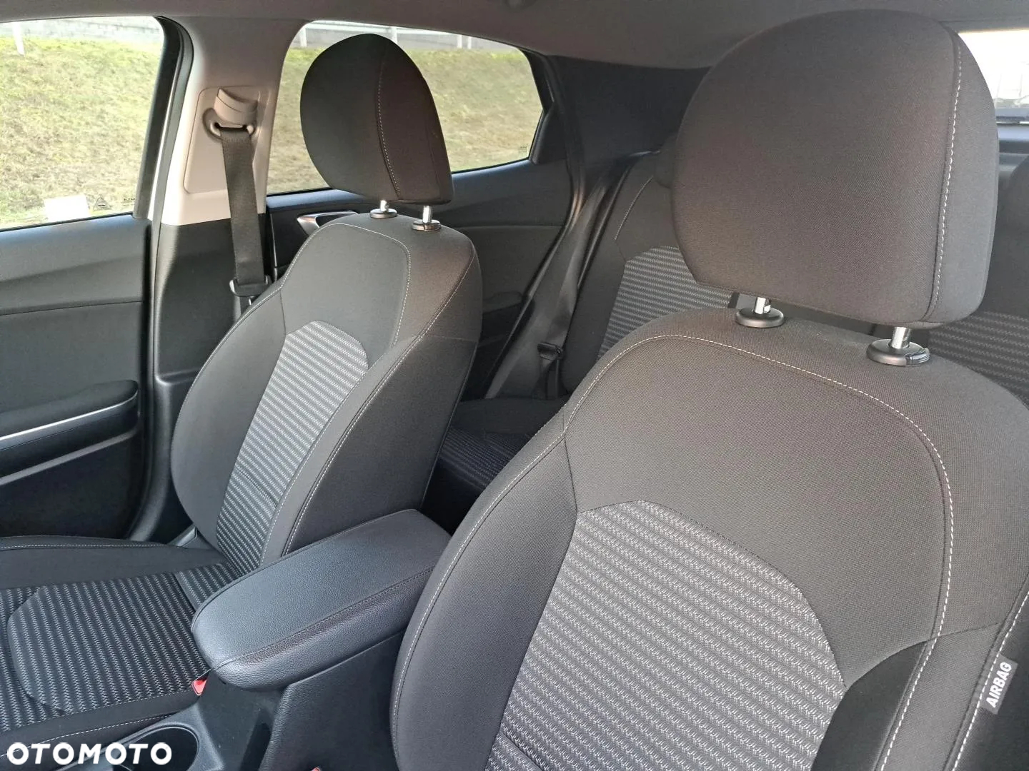 Kia XCeed 1.5 T-GDI M DCT - 12