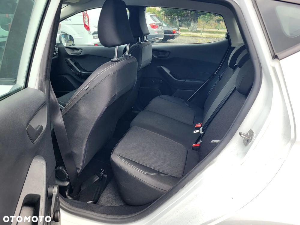 Ford Fiesta 1.1 S&S TREND - 8