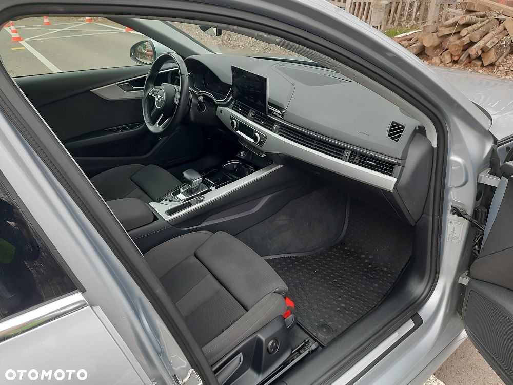 Audi A4 Avant 35 TDI mHEV Advanced S tronic - 17