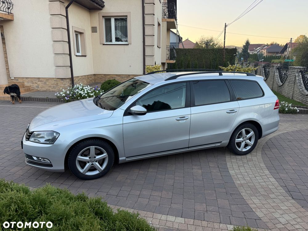 Volkswagen Passat 2.0 Blue TDI SCR Comfortline - 7