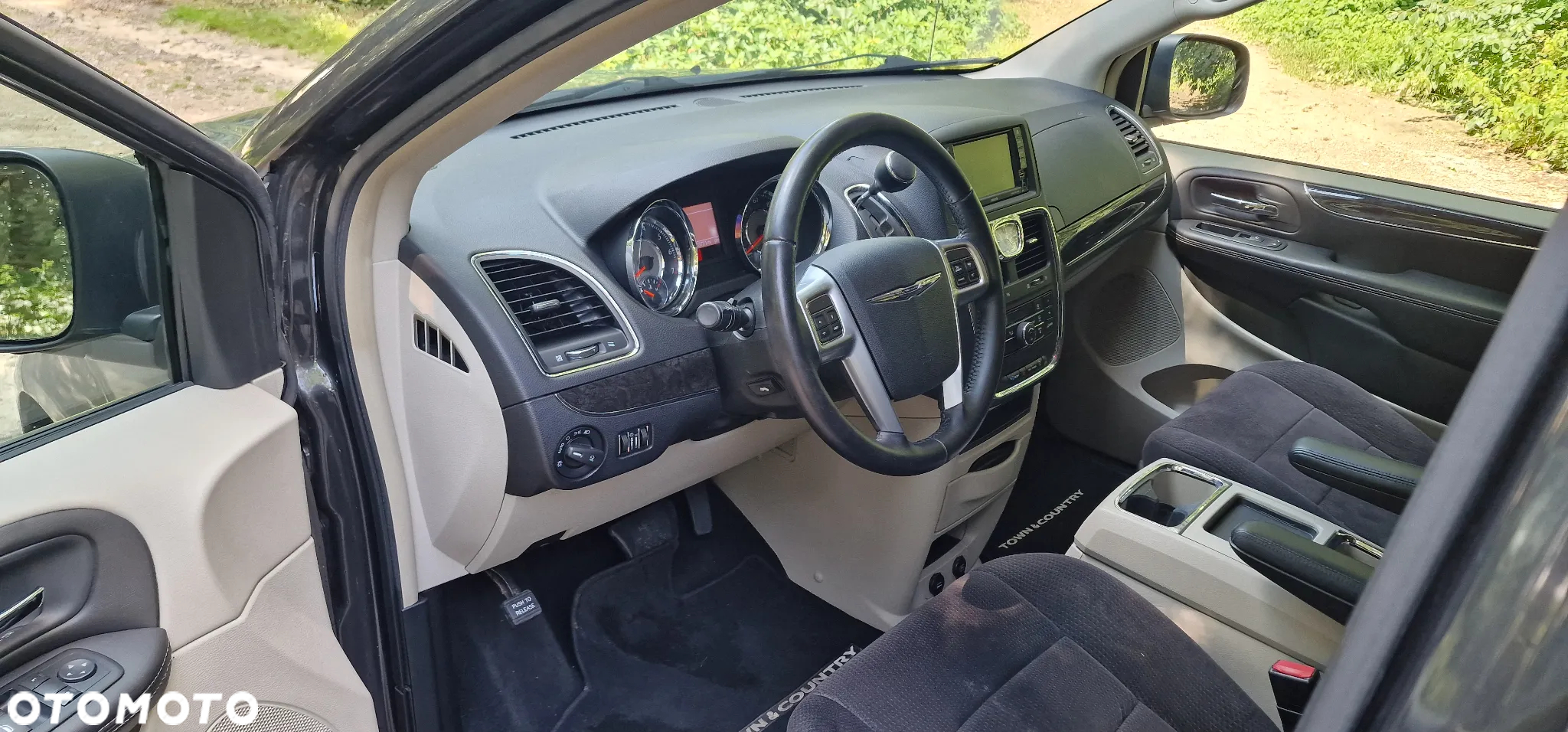 Chrysler Town & Country 3.6 Touring - 7