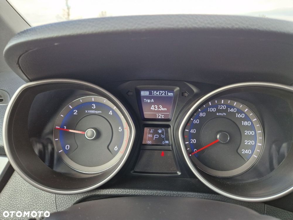 Hyundai i30 1.6 CRDI DCT Passion - 12