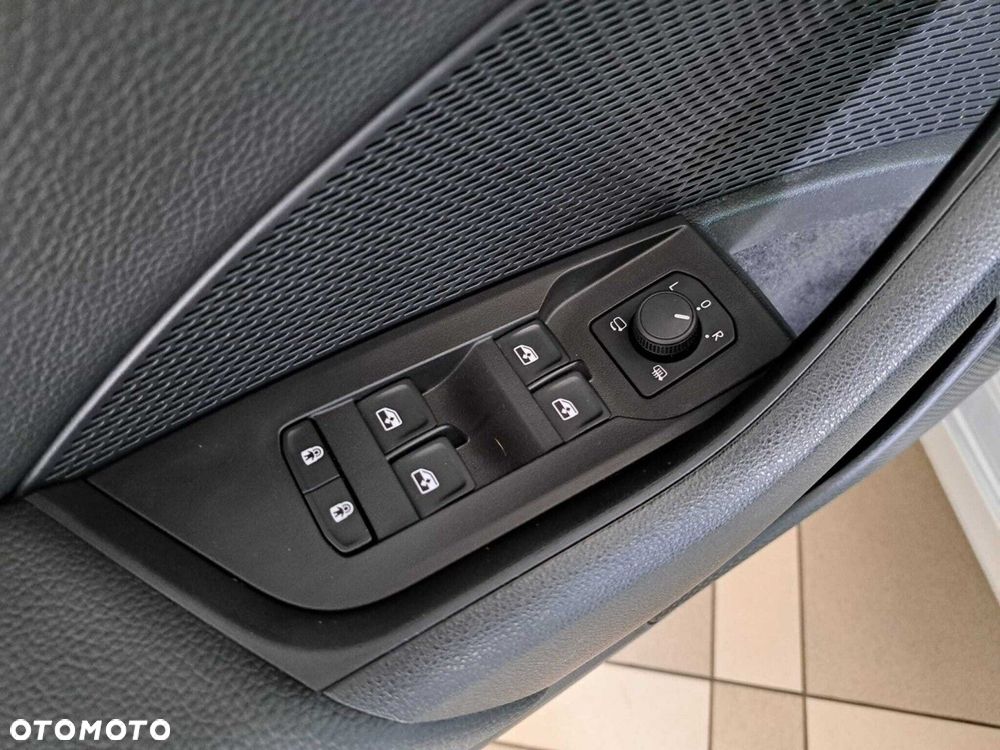 Skoda Octavia 1.5 TSI mHEV Selection DSG - 21