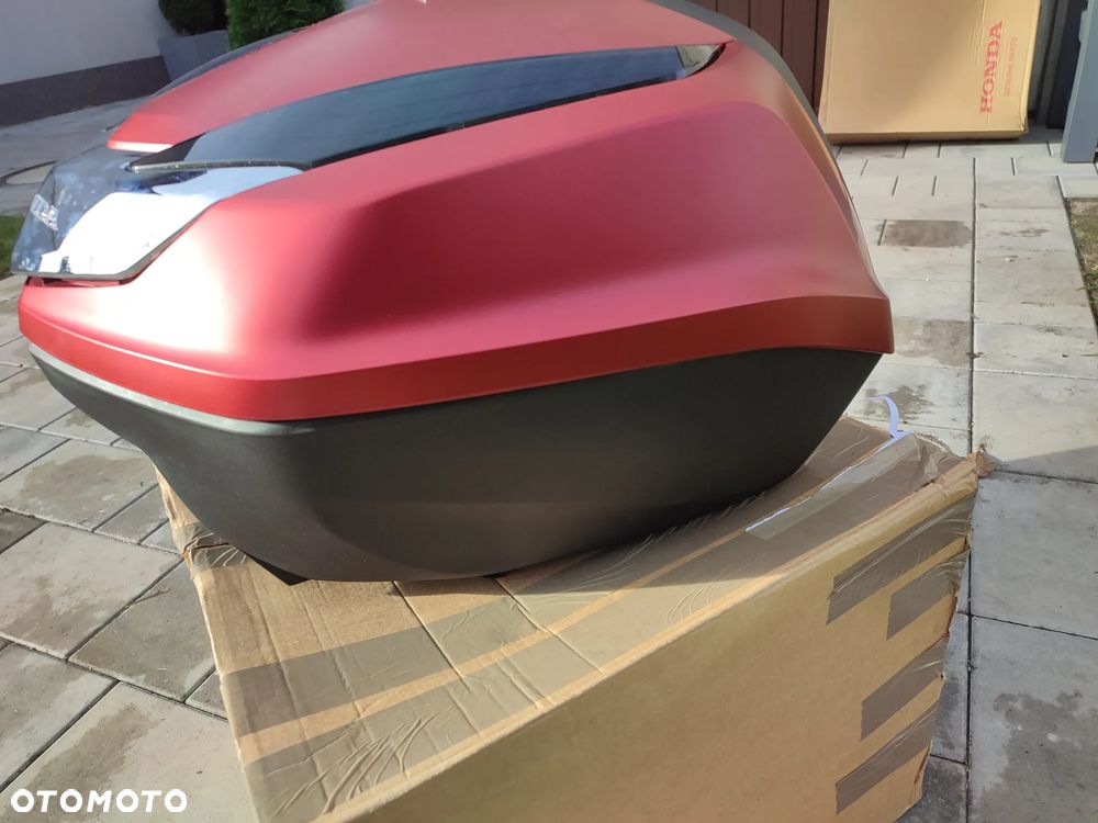 Kufer centralny Honda SH 125 300 - 4