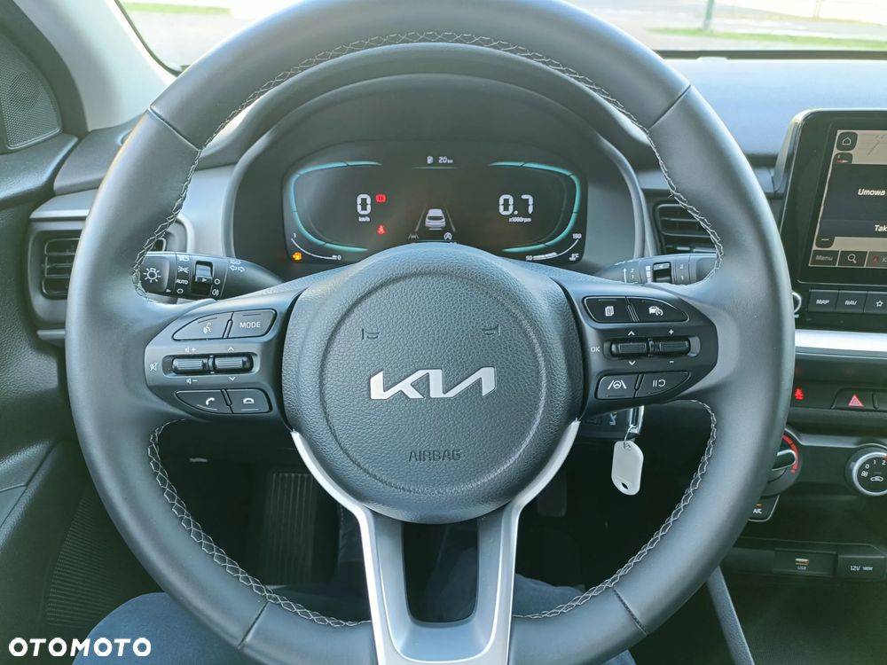 Kia Stonic 1.2 M - 17