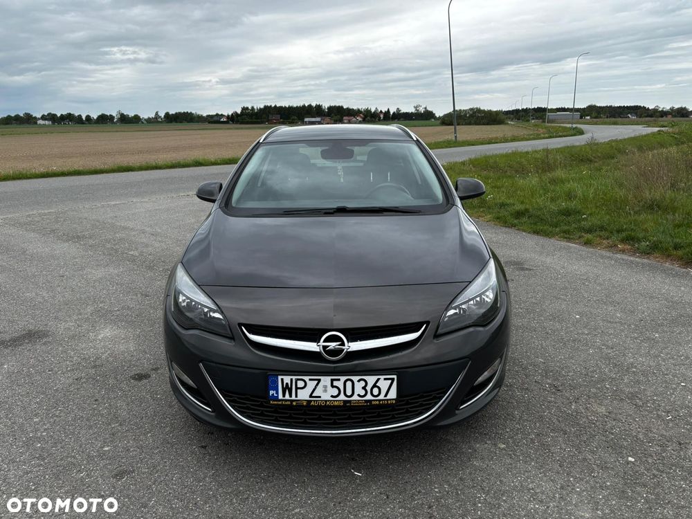 Opel Astra 1.4 T Sport - 2