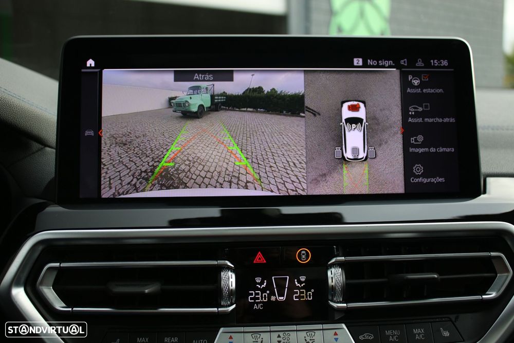 BMW iX3 M Sport Impressive - 37