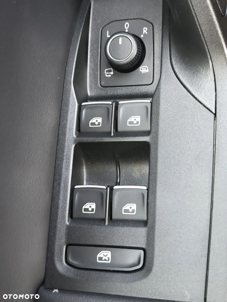 Seat Leon 2.0 TDI DSG FR Black Edition - 27