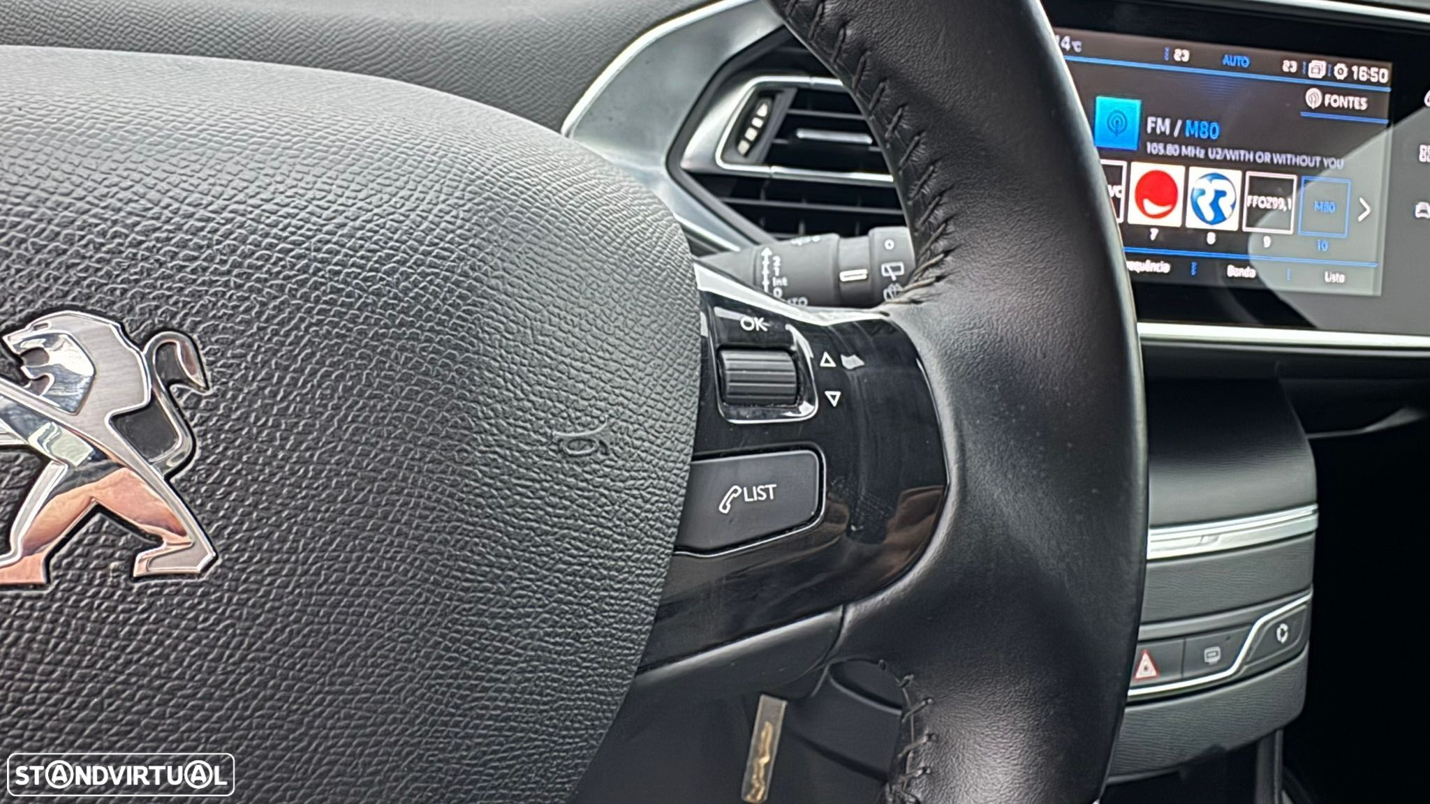Peugeot 308 SW 1.2 PureTech Style - 23
