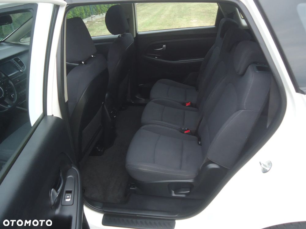 Kia Carens 2.0 GDI Automatik Edition 7 - 27