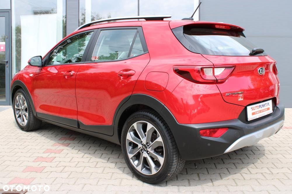 Kia Stonic - 8