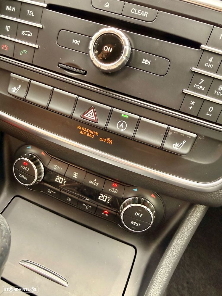 Mercedes-Benz GLA 180 d Urban - 19