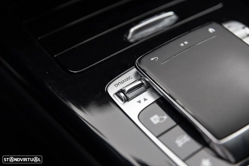 Mercedes-Benz A 180 - 43