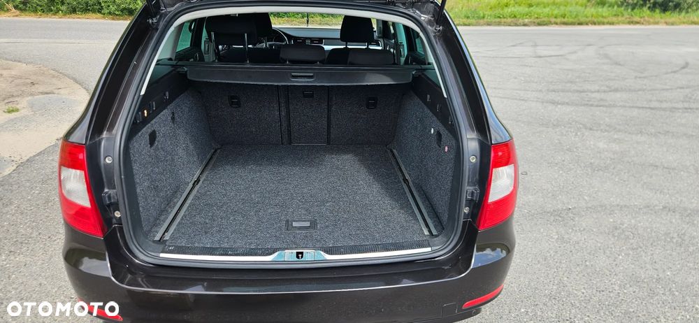 Skoda Superb 1.8 TSI Exclusive - 6