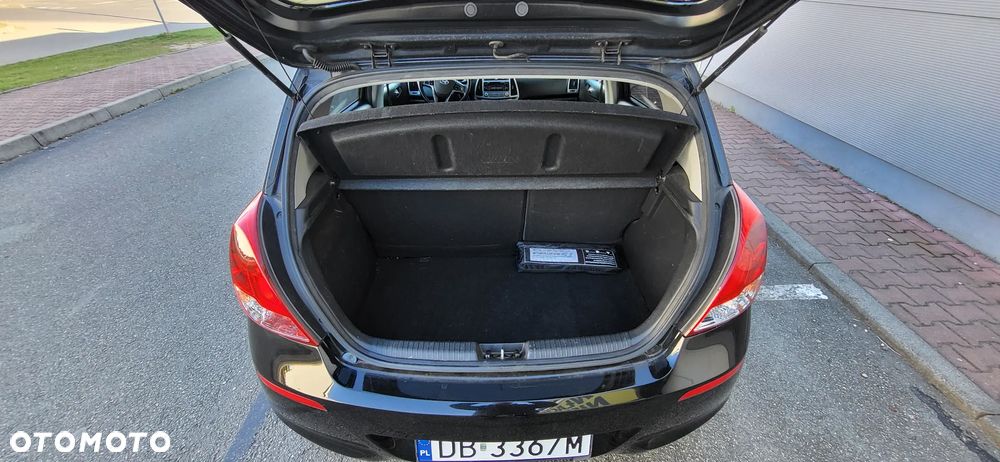 Hyundai i20 1.25 Wersja Jubileuszowa - 24