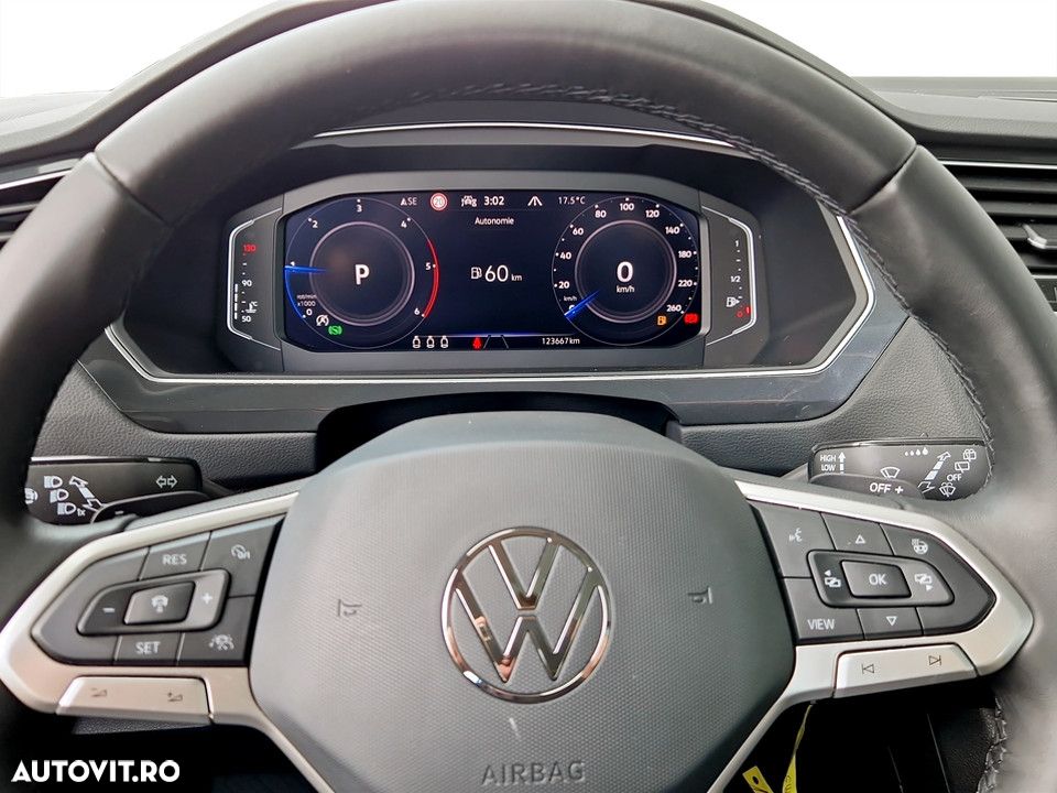Volkswagen Tiguan 2.0 TDI SCR 4MOTION DSG R-Line - 20