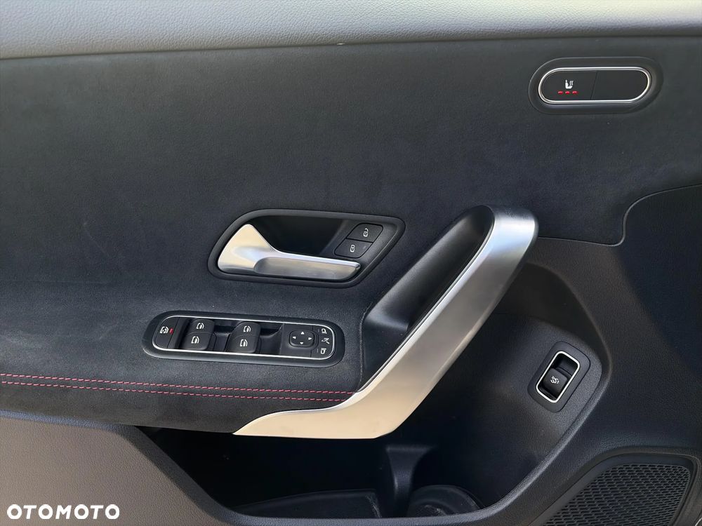 Mercedes-Benz Klasa A 200 AMG Line 7G-DCT - 13