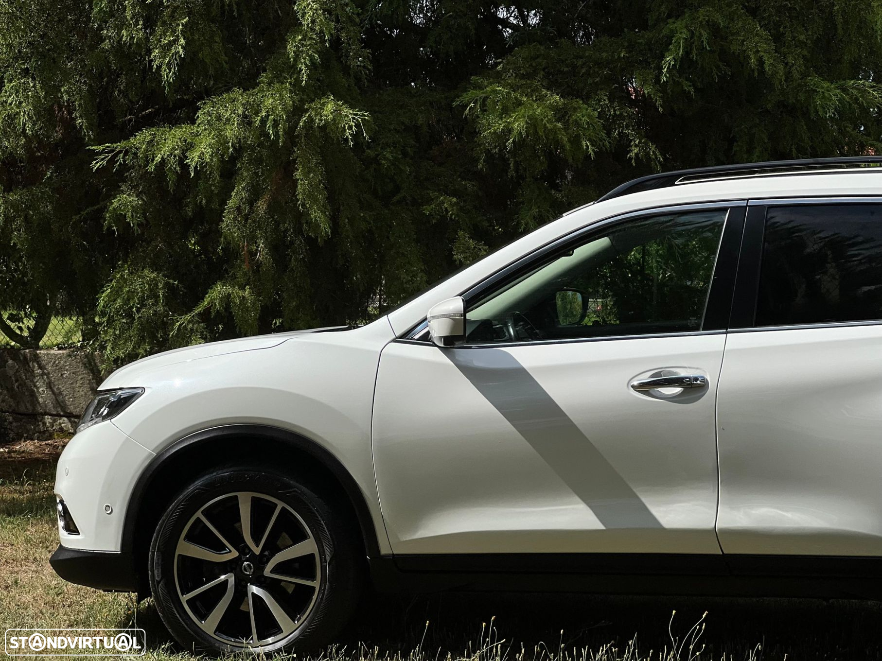 Nissan X-Trail 1.6 dCi N-Connecta - 10