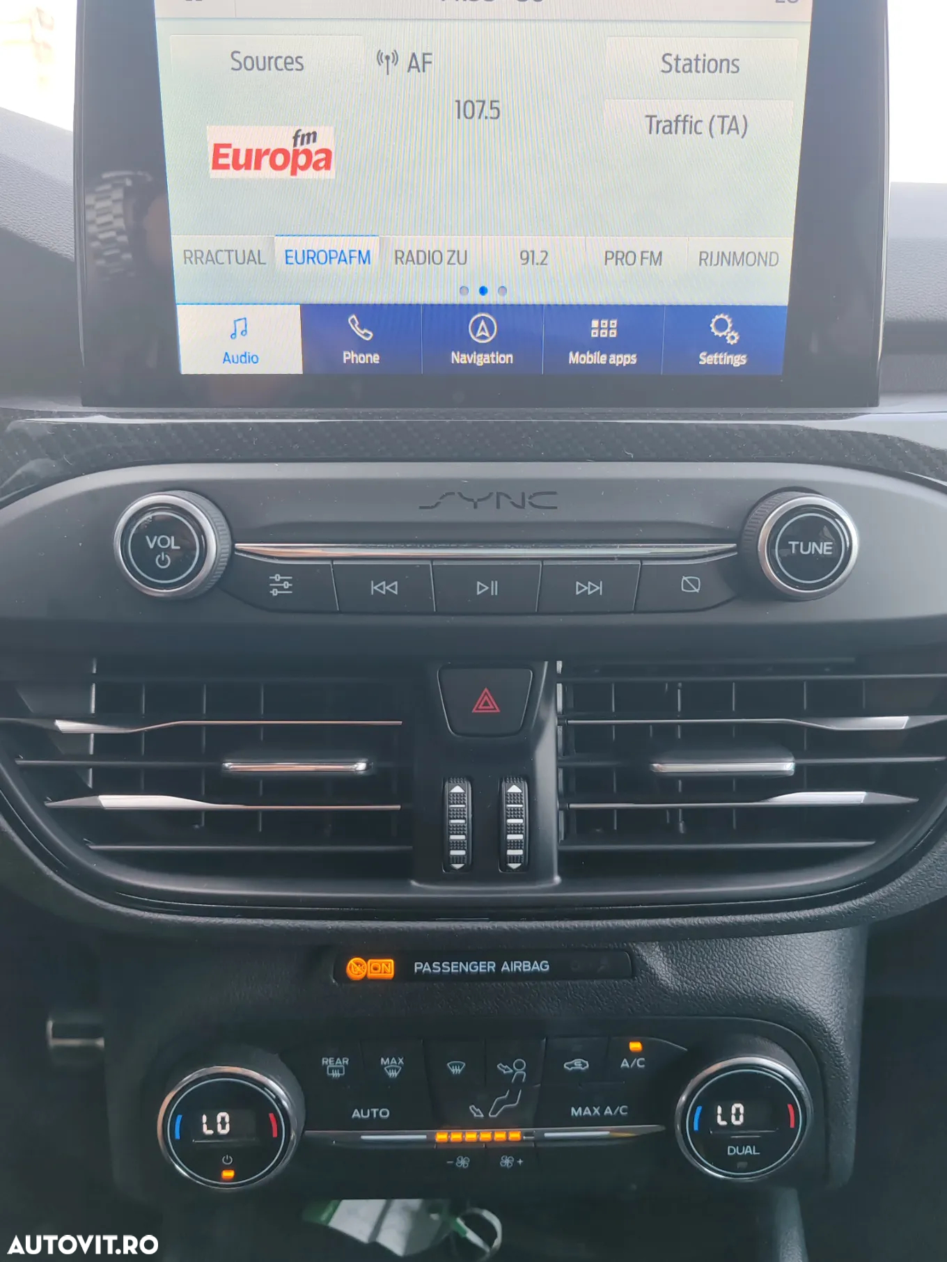 Ford Focus 1.0 EcoBoost Start-Stopp-System ST-LINE - 10