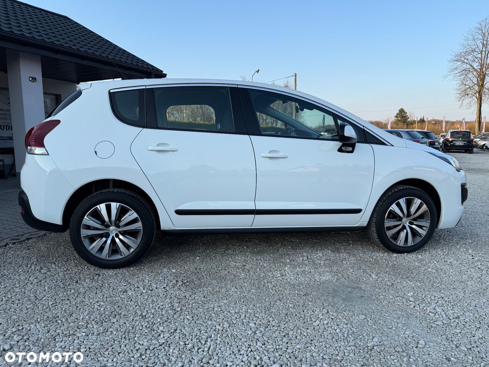 Peugeot 3008 1.2 PureTech Allure - 12