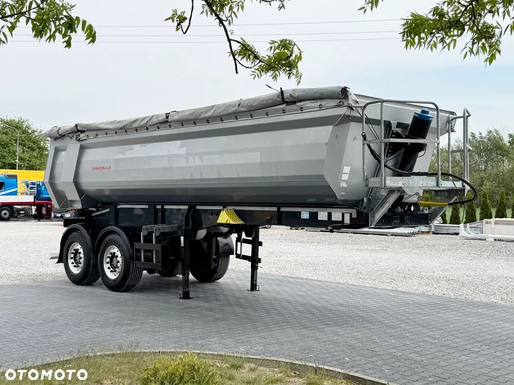 Schwarzmuller H-K SERIE/ WAGA 5600 kg / PODNOSZONA OŚ  / DMC 36000 KG / IDEALNY STAN - 6
