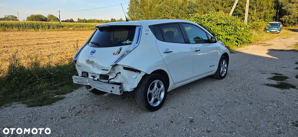 Nissan Leaf - 5
