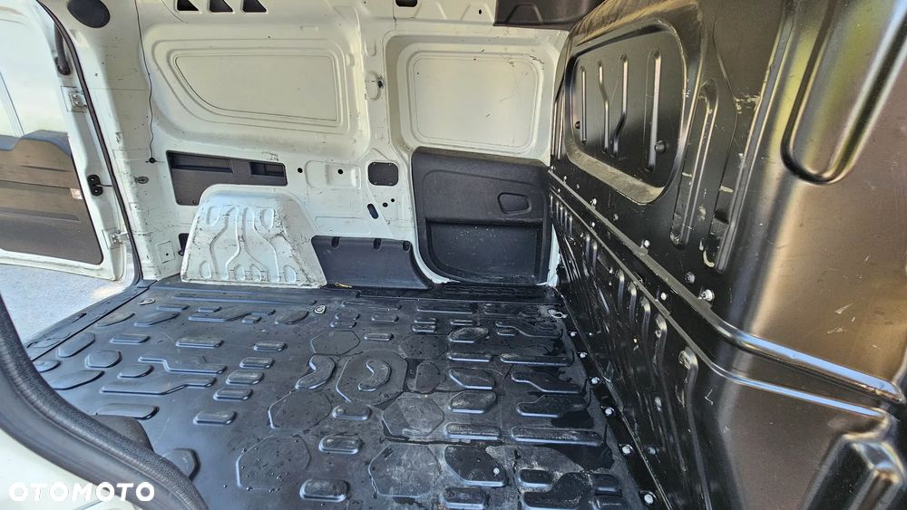 Fiat Doblo - 18