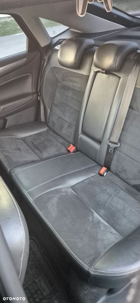 Ford Mondeo 2.0 TDCi Titanium - 14