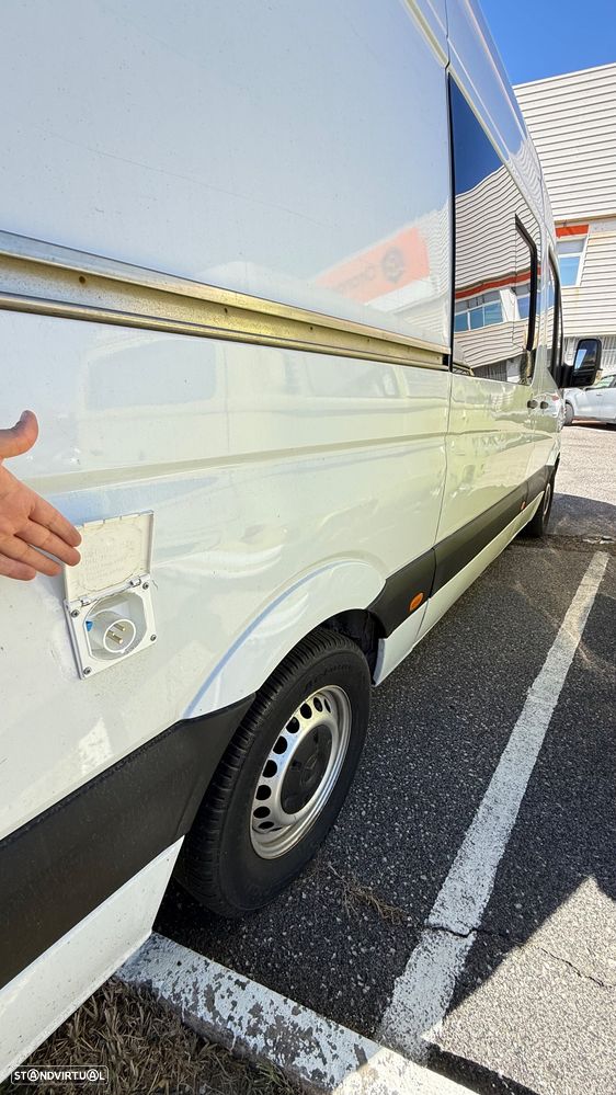 Mercedes-Benz Sprinter - 5