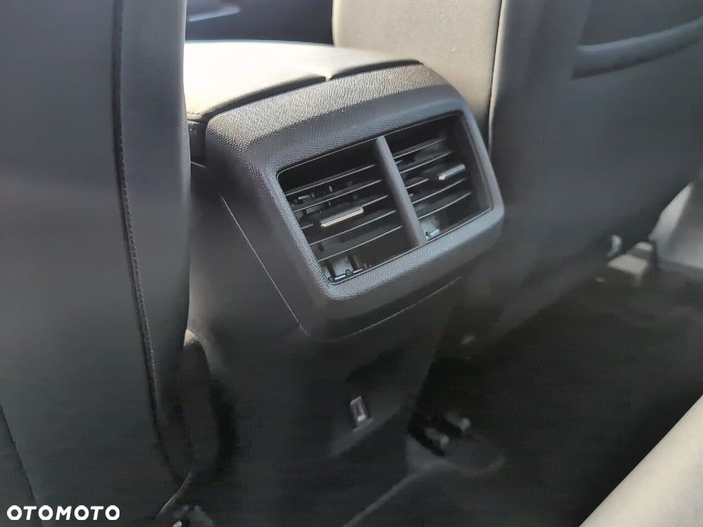 Citroën C5 Aircross 1.2 mHEV Max eDCT6 - 12
