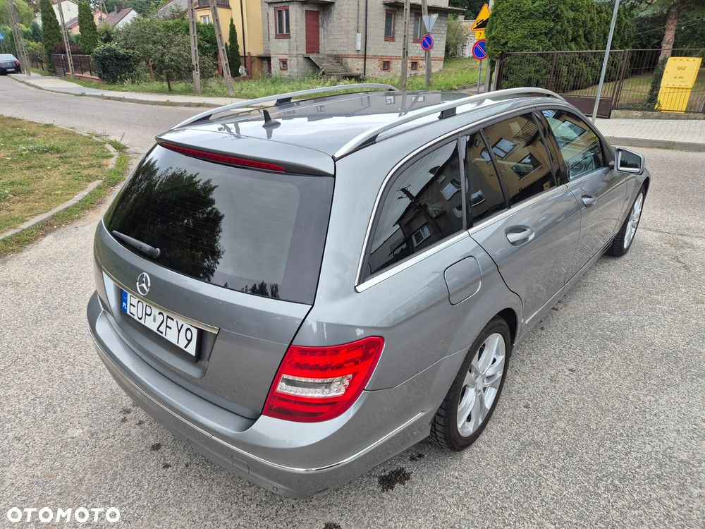 Mercedes-Benz Klasa C 180 BlueEFFICIENCY Avantgarde - 16
