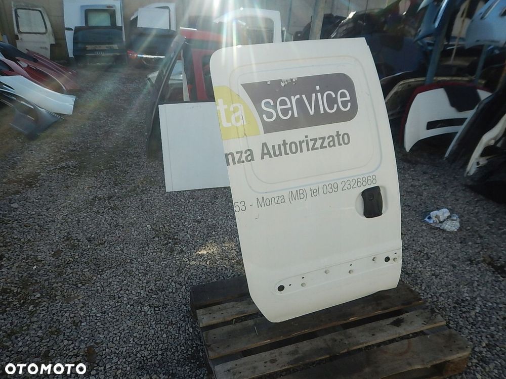 DRZWI PRAWE PRZESUWNE RENAULT KANGOO I - 3