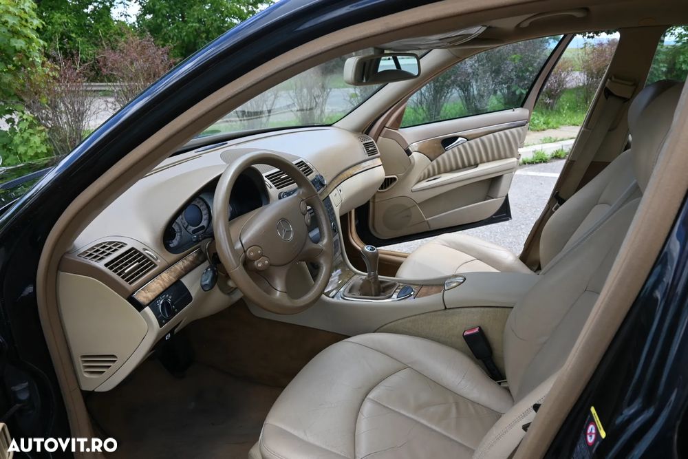 Mercedes-Benz E - 5