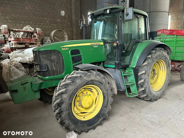 John Deere 6630