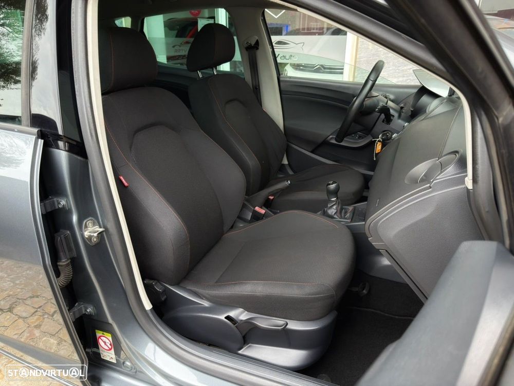 SEAT Ibiza 1.6 TDI FR 30 Anos - 23