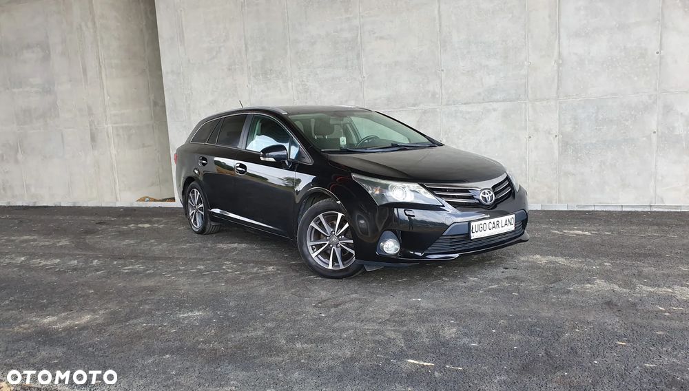 Toyota Avensis Combi 1.8 Multidrive S Executive