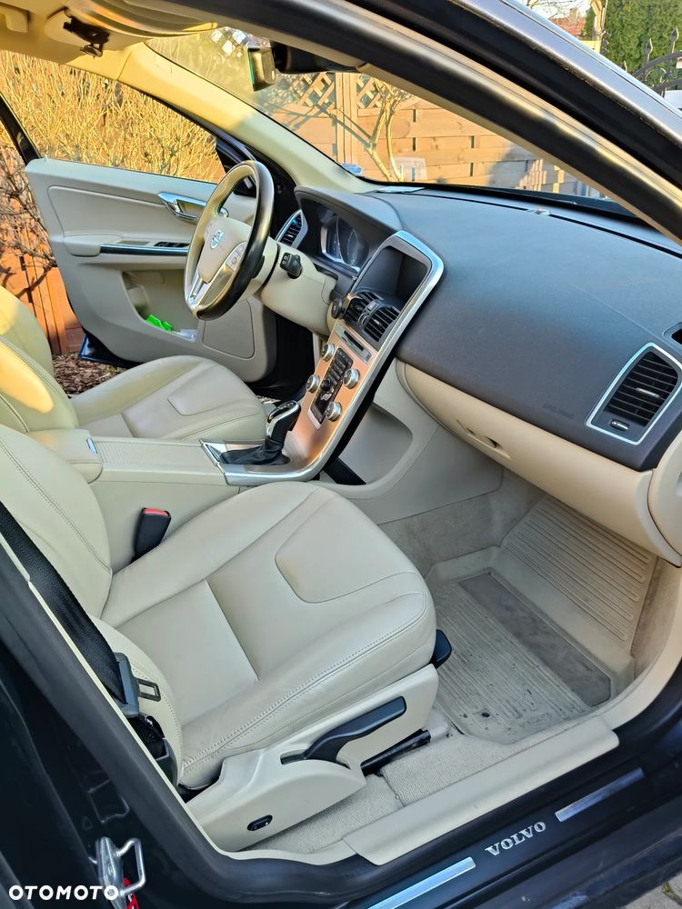 Volvo XC 60 D4 Drive-E Summum - 18