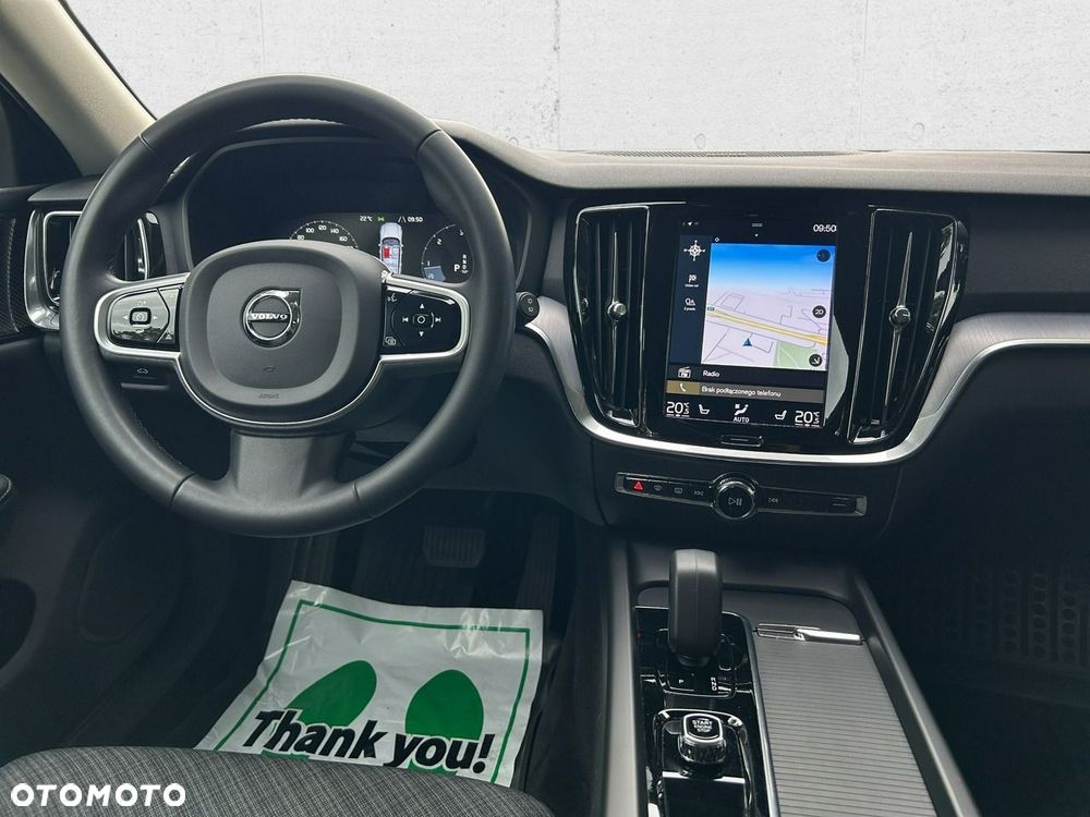 Volvo V90 Cross Country - 18