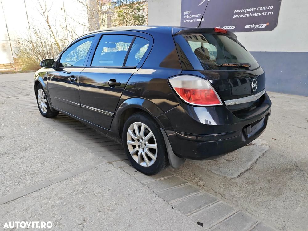 Ford Focus 1.8 TDCI Ghia - 2