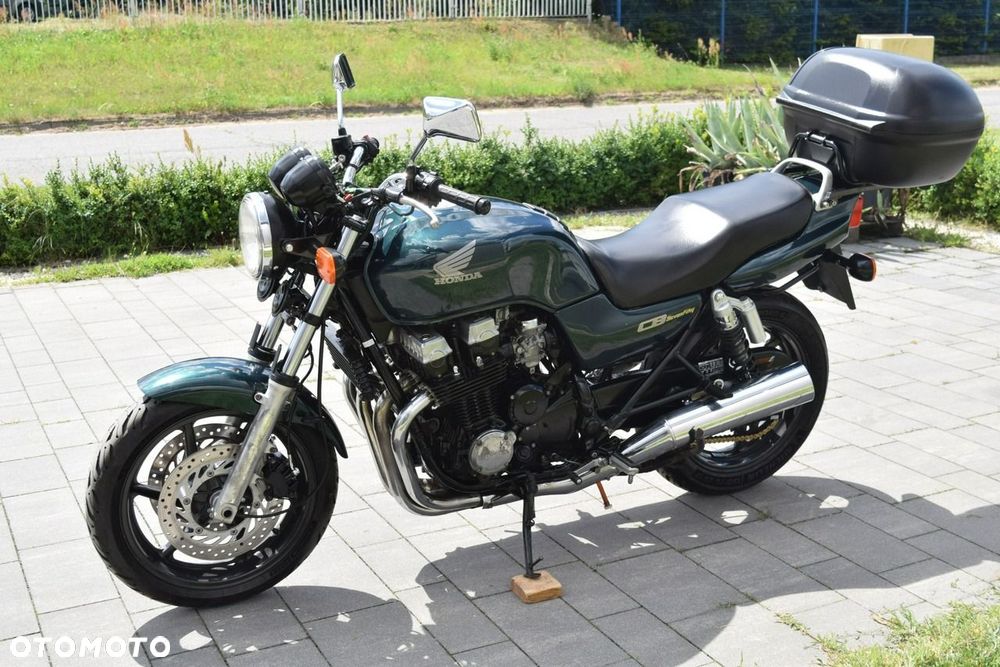 Honda CB - 4