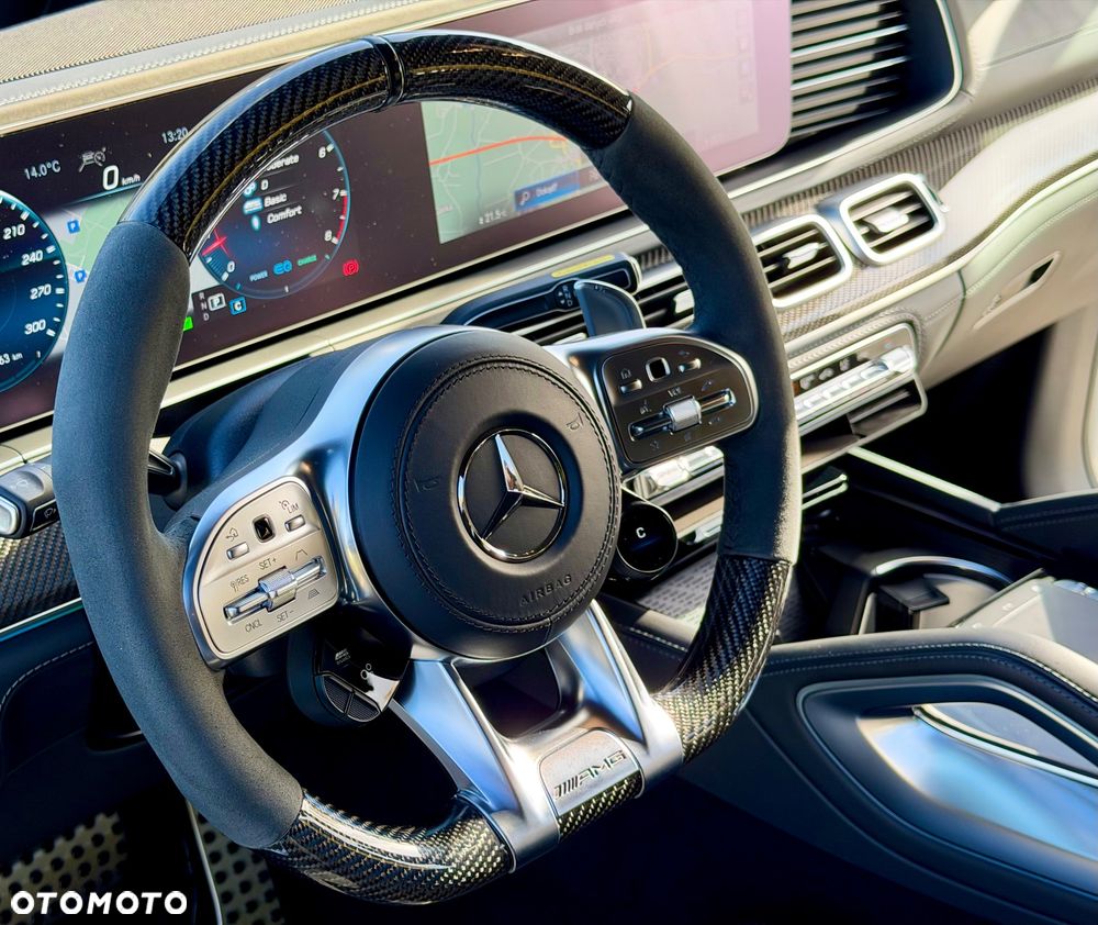 Mercedes-Benz GLS - 17