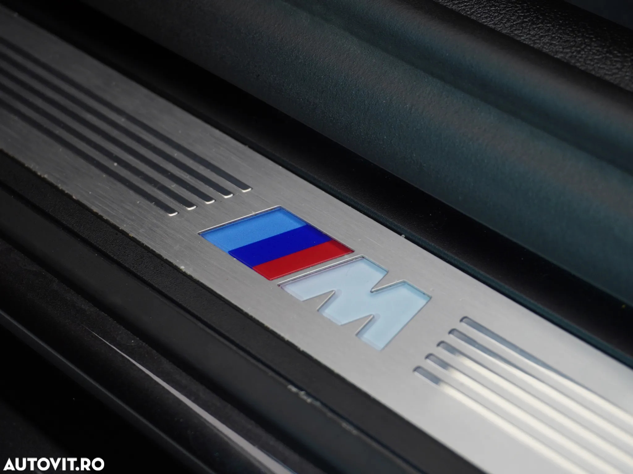 BMW Seria 5 530e - 31