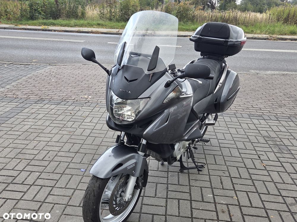 Honda Deauville - 26