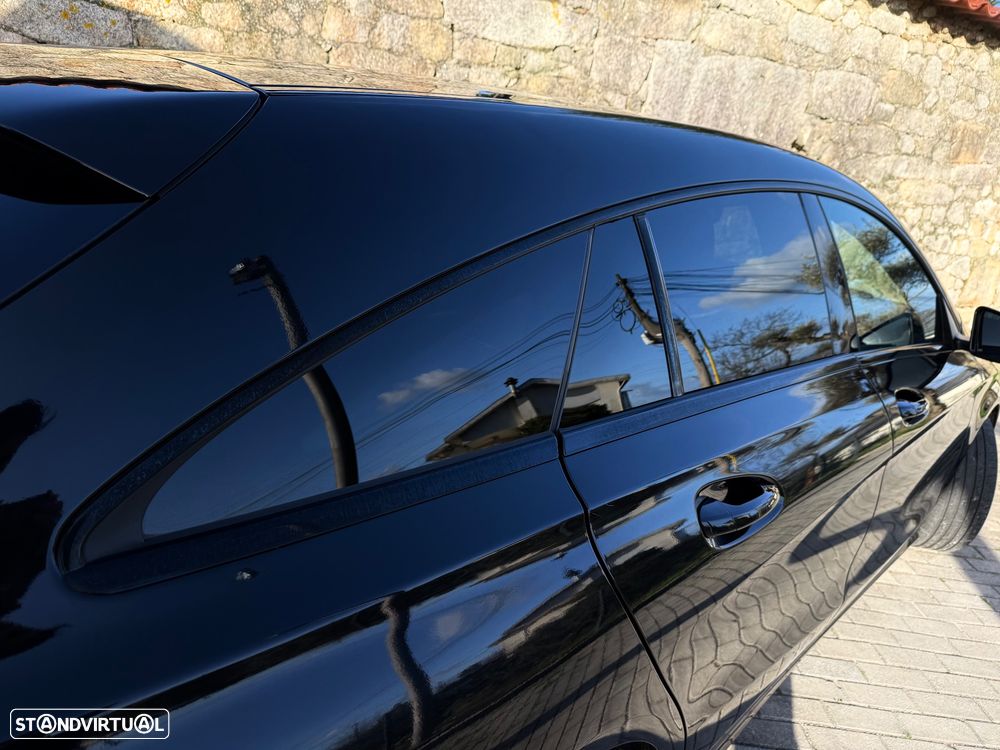 Mercedes-Benz CLA 180 d Shooting Brake - 12