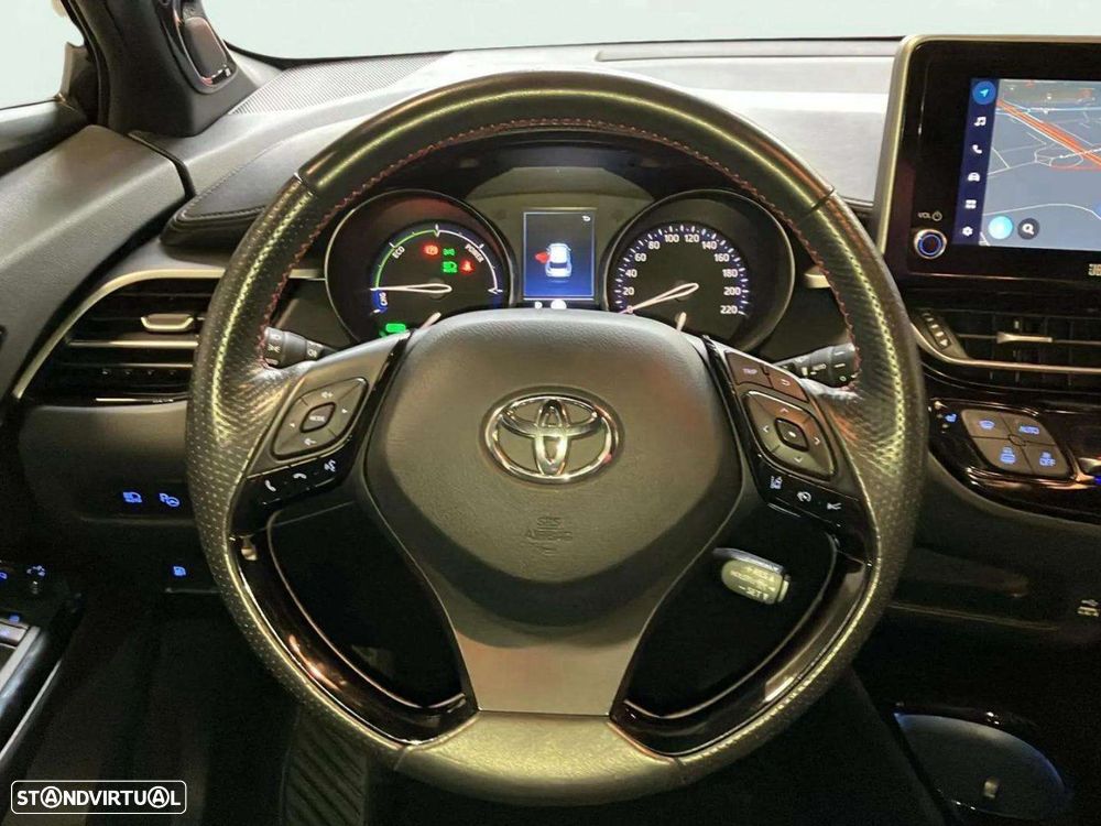 Toyota C-HR - 11