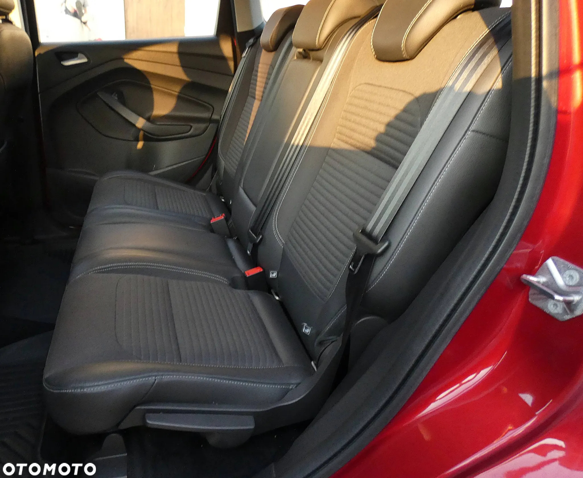 Ford Kuga 1.5 EcoBoost AWD Titanium ASS - 34