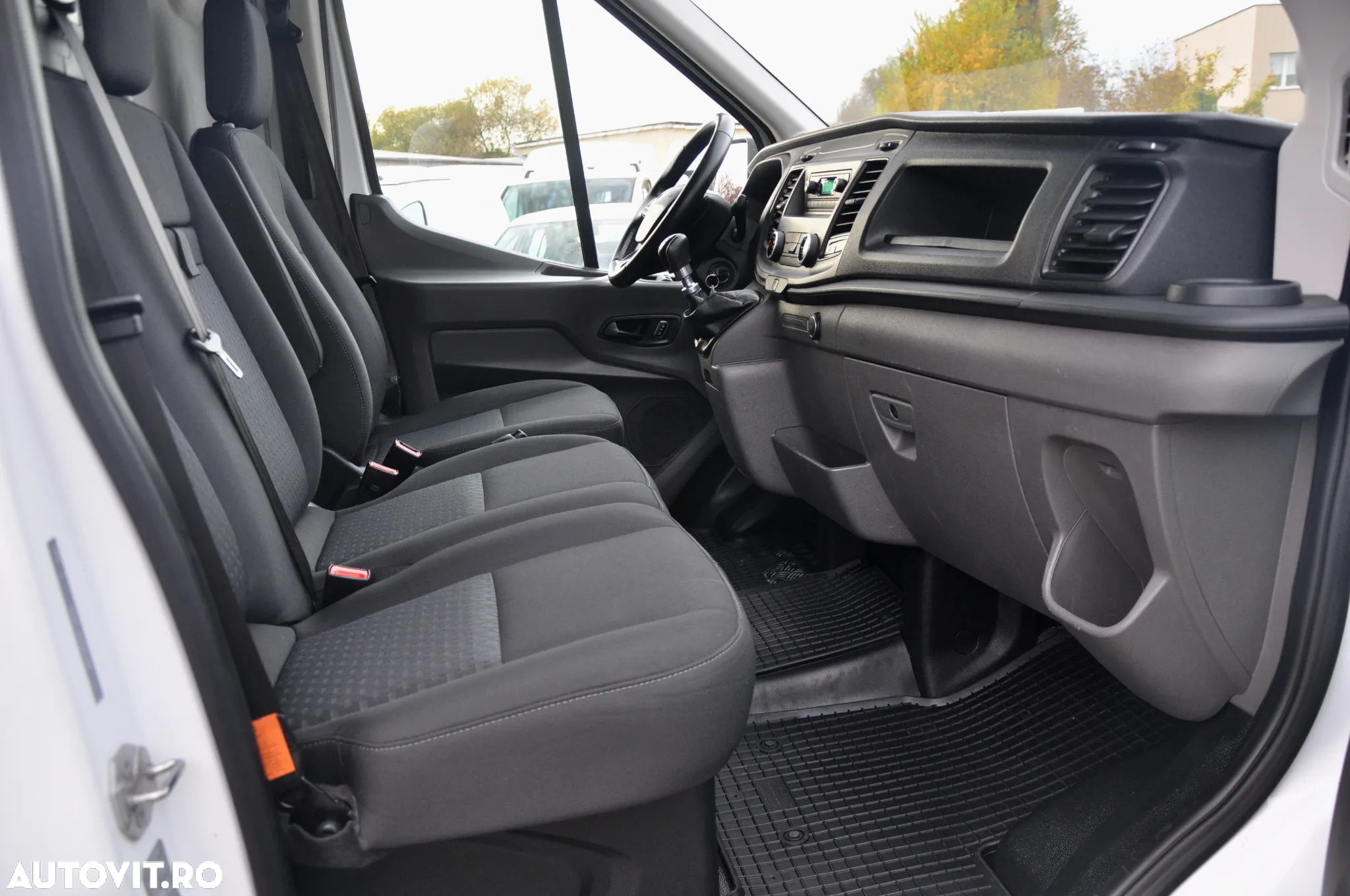 Ford Transit L4H3 Van - 13