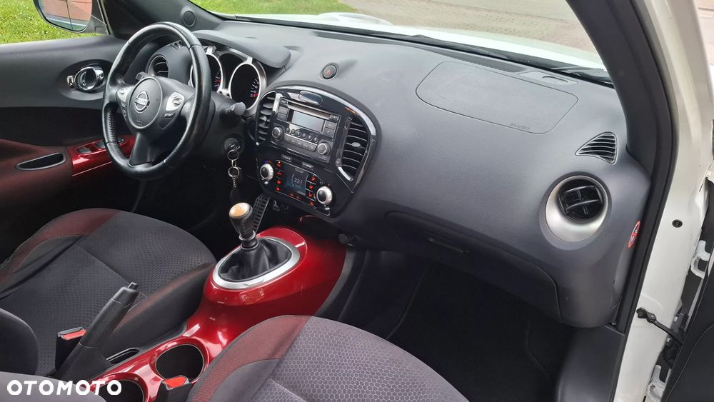 Nissan Juke 1.6 DIG-T Tekna - 11