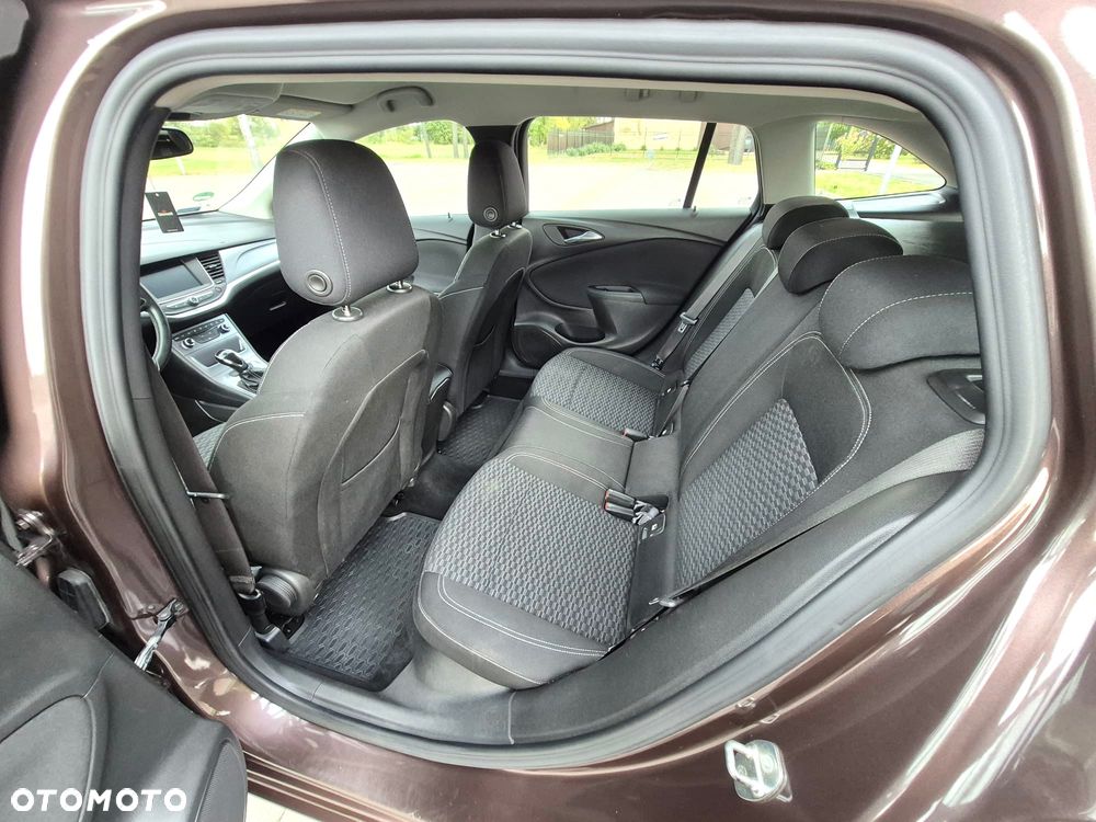 Opel Astra - 19