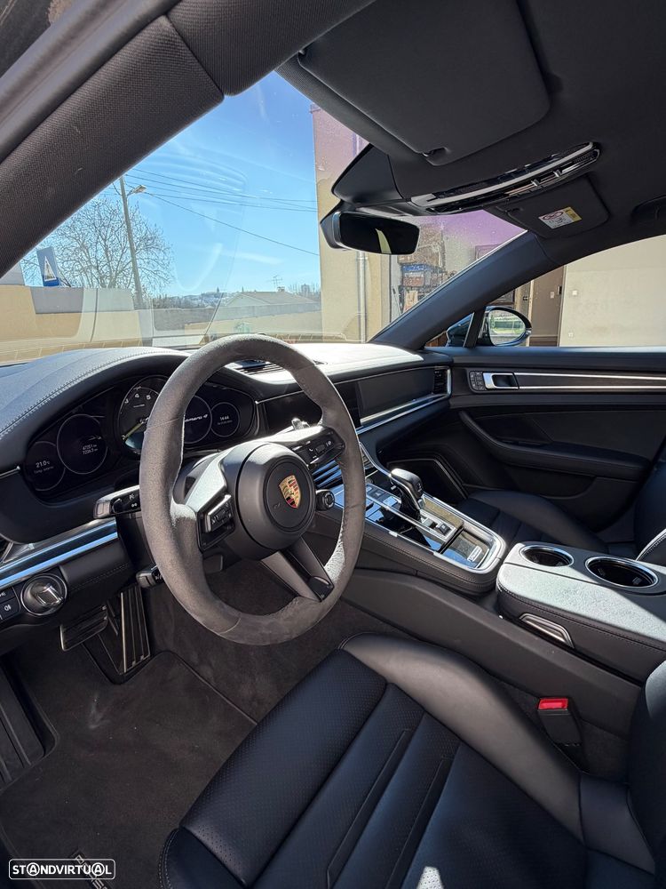 Porsche Panamera Sport Turismo 4 E-Hybrid Platinum Edition - 6